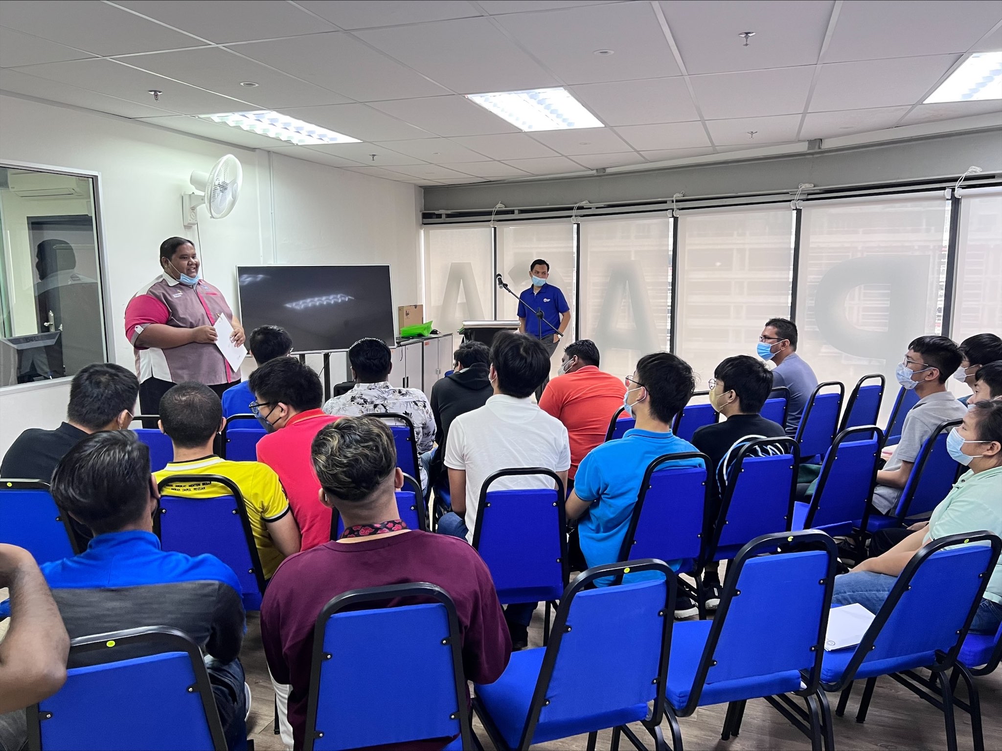 Seminar room rental location for business events